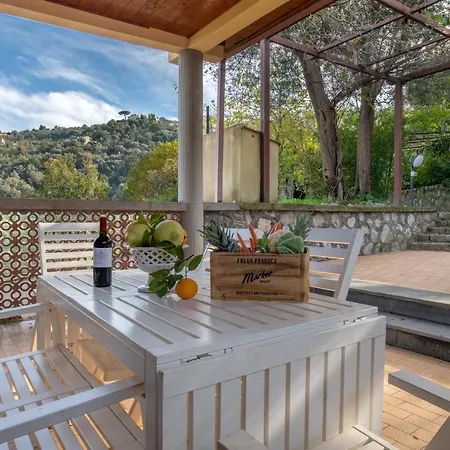 Maison Ferrella Holiday home